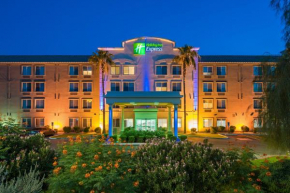 Holiday Inn Express Peoria North - Glendale, an IHG Hotel